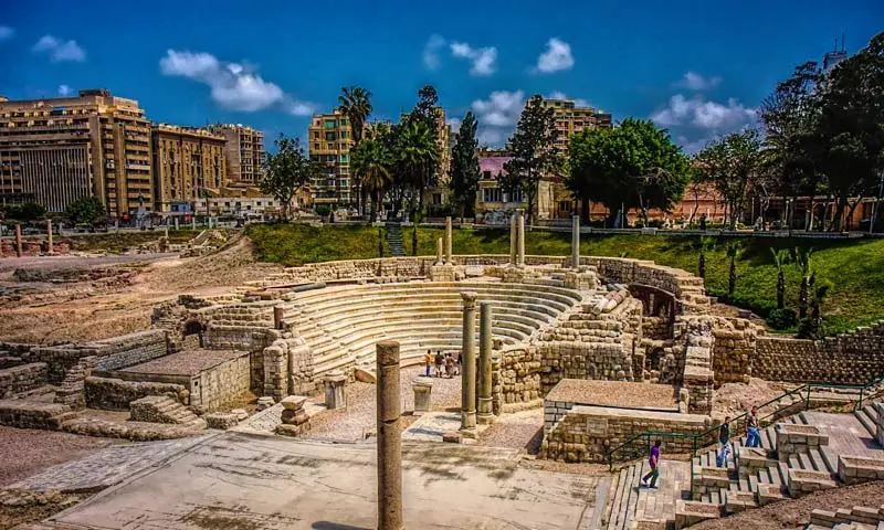 بقایای باستانی در شهر اسکندریه؛ منبع عکس: The Ancient Theatre Archive، عکاس: Thomas G. Hines