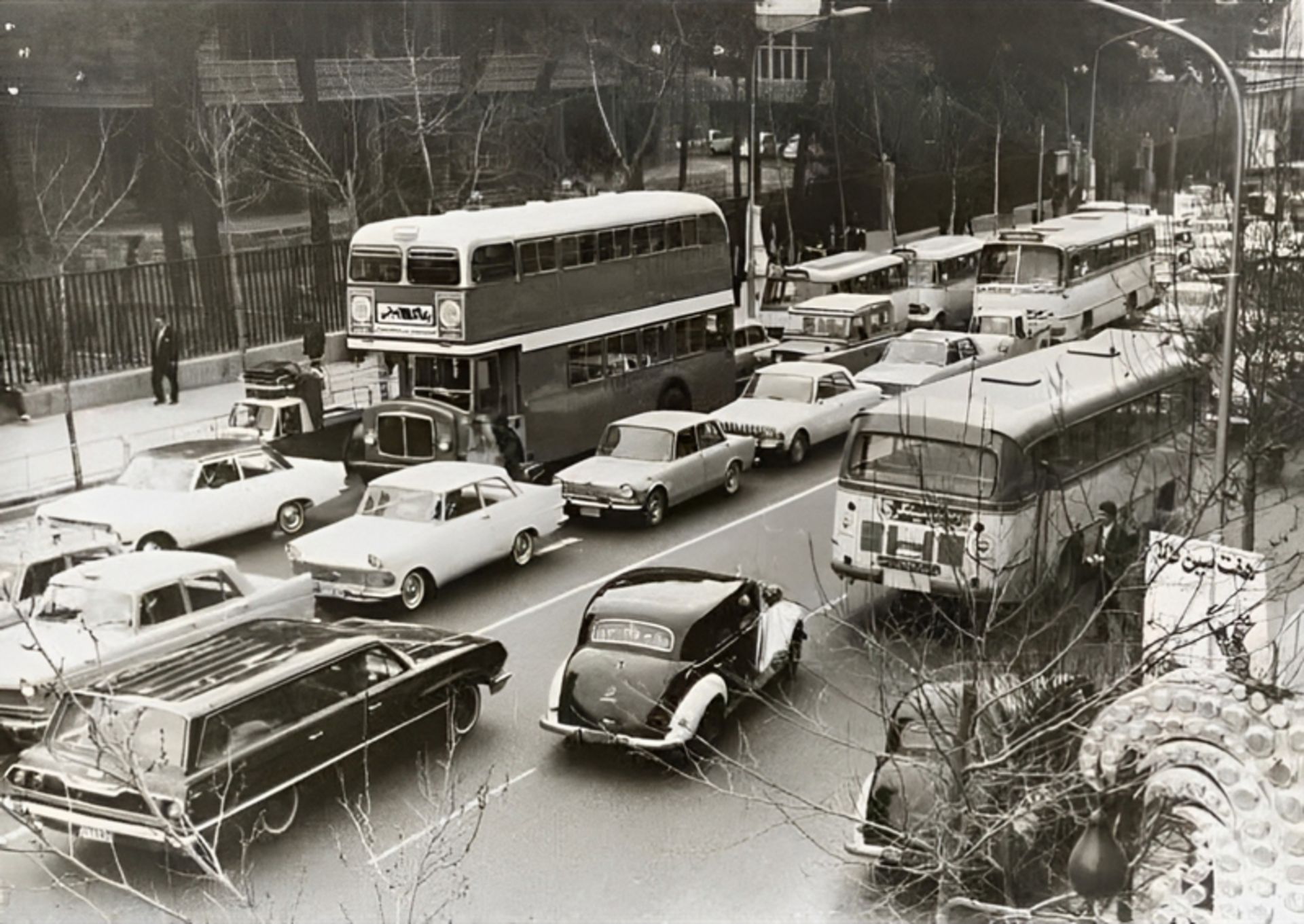 خیابان فردوسی در دهه ۴۰ شمسی