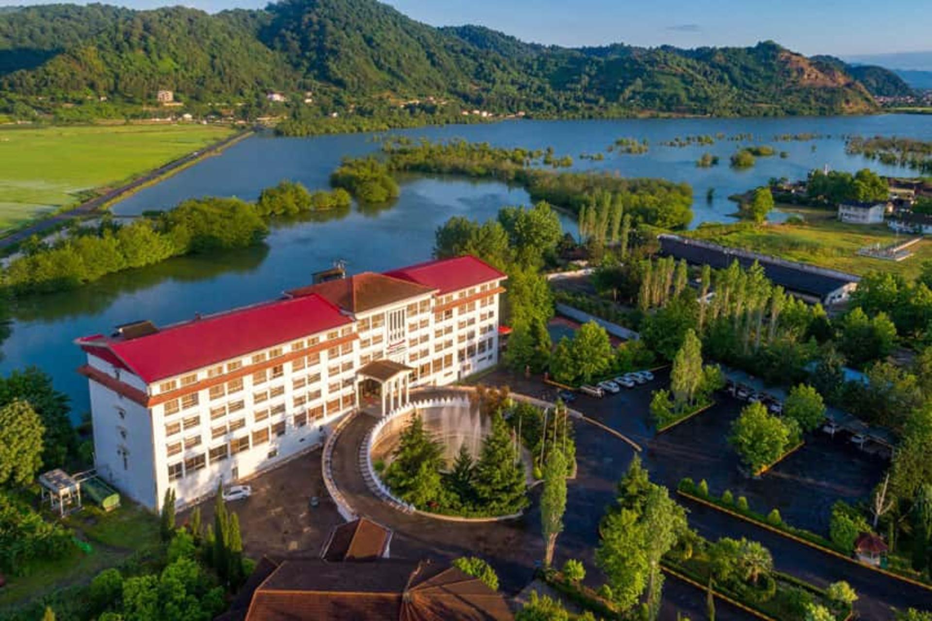 هتل اسپیناس آستارا