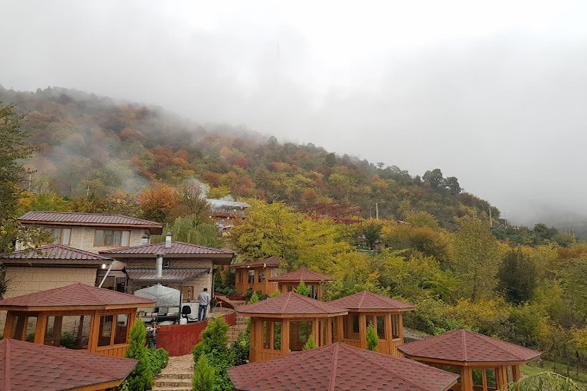 رستوران هاراشید. منبع عکس: گوگل مپ، عکاس: Elahe Mahmoodpour 