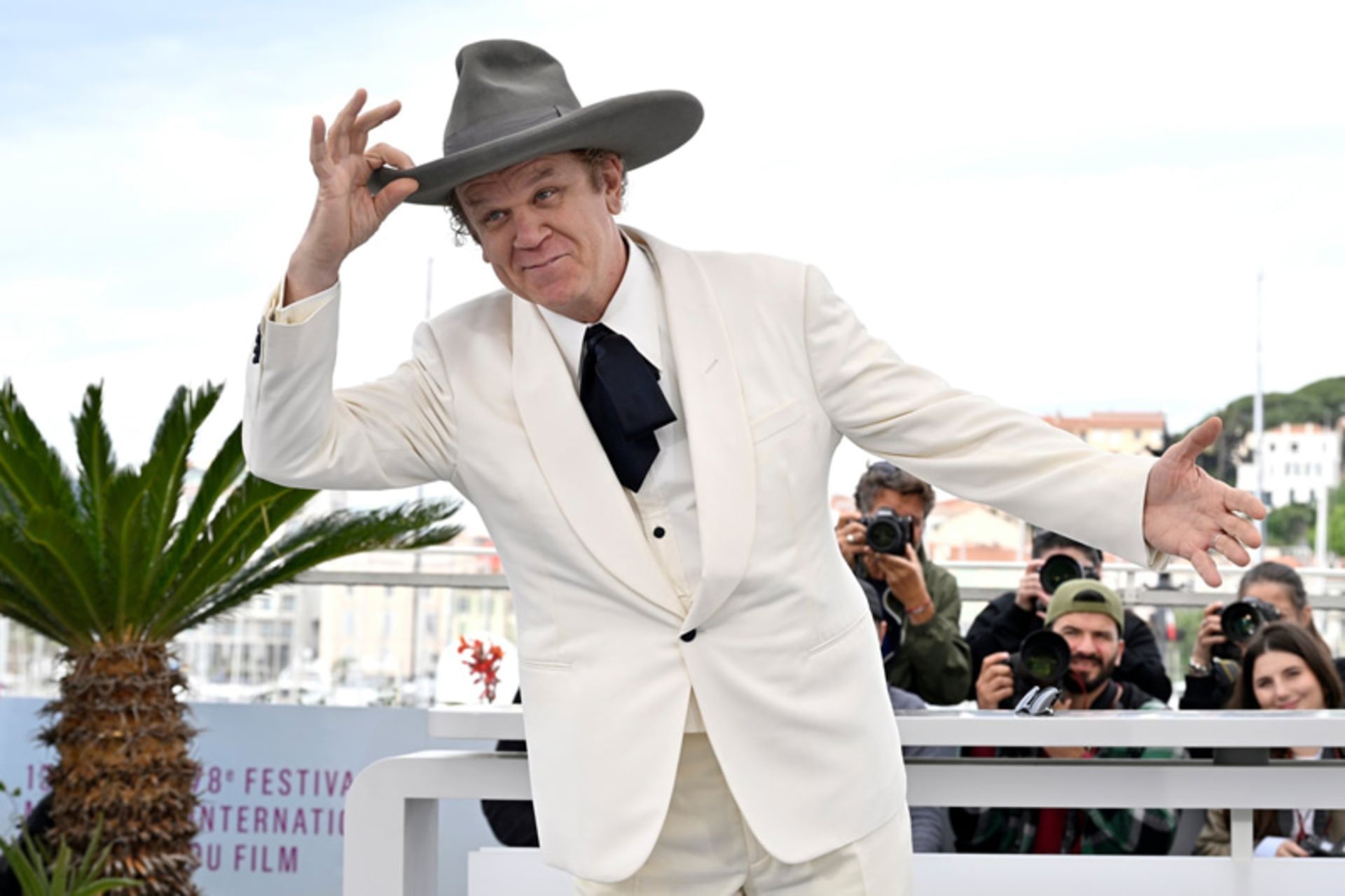 جان سی ریلی در فوتوکال فیلم Testa O Croce در جشنواره فیلم کن