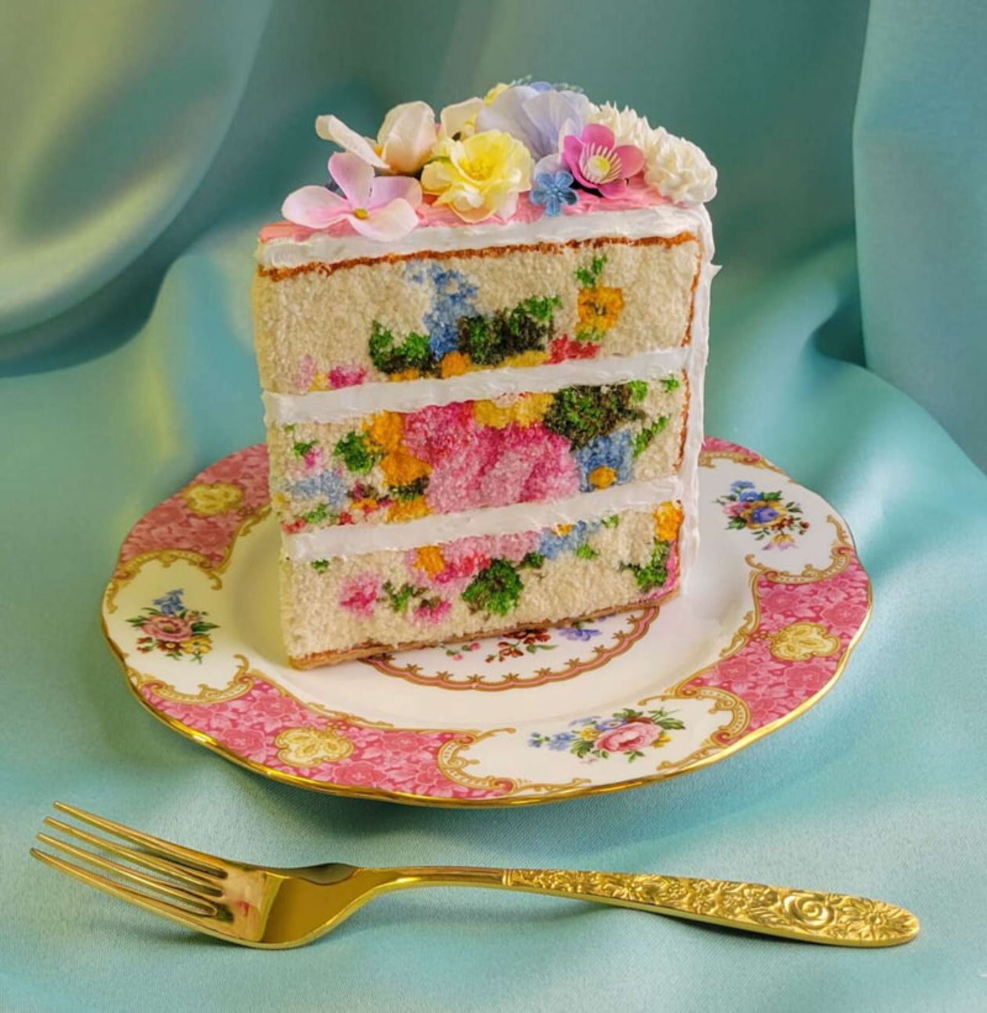 کیک گلدار مصنوعی