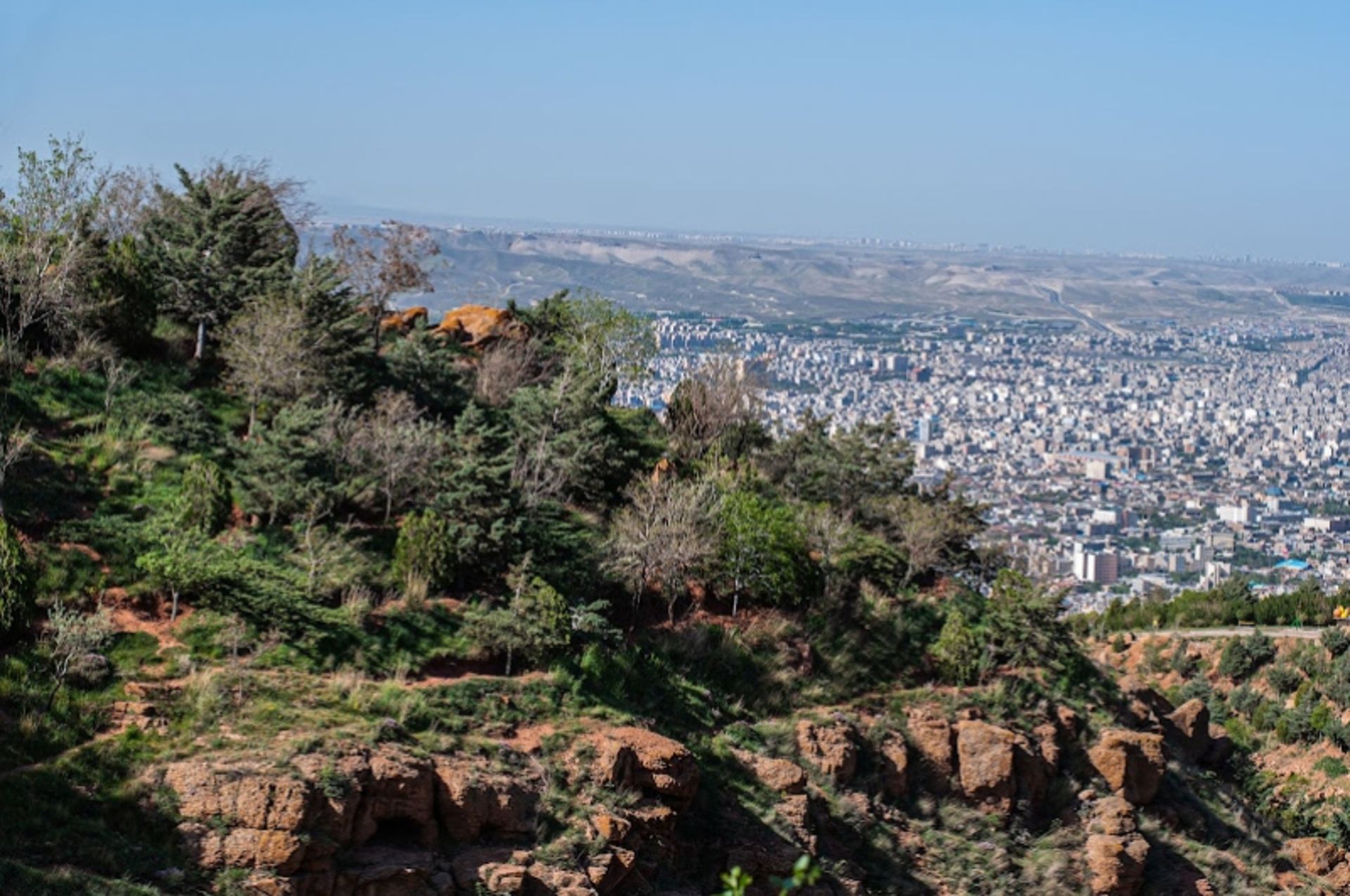 طبیعت کوه عینالی