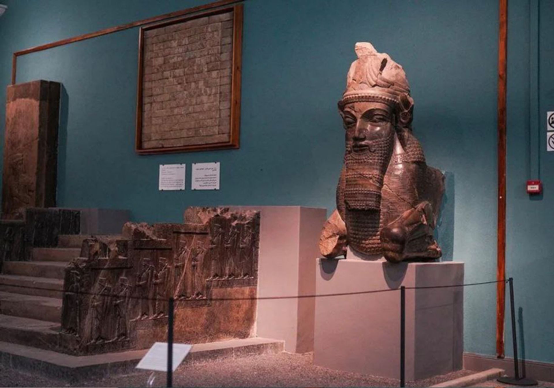 حفاظت از آثار موزه ملی در زمان جنگ