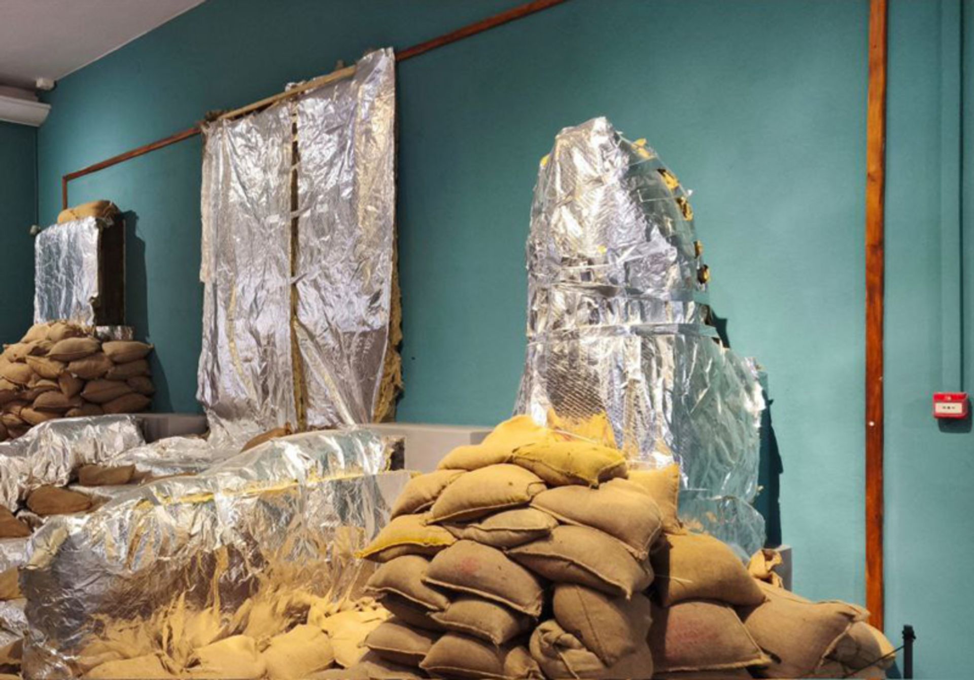 حفاظت از آثار موزه ملی در زمان جنگ