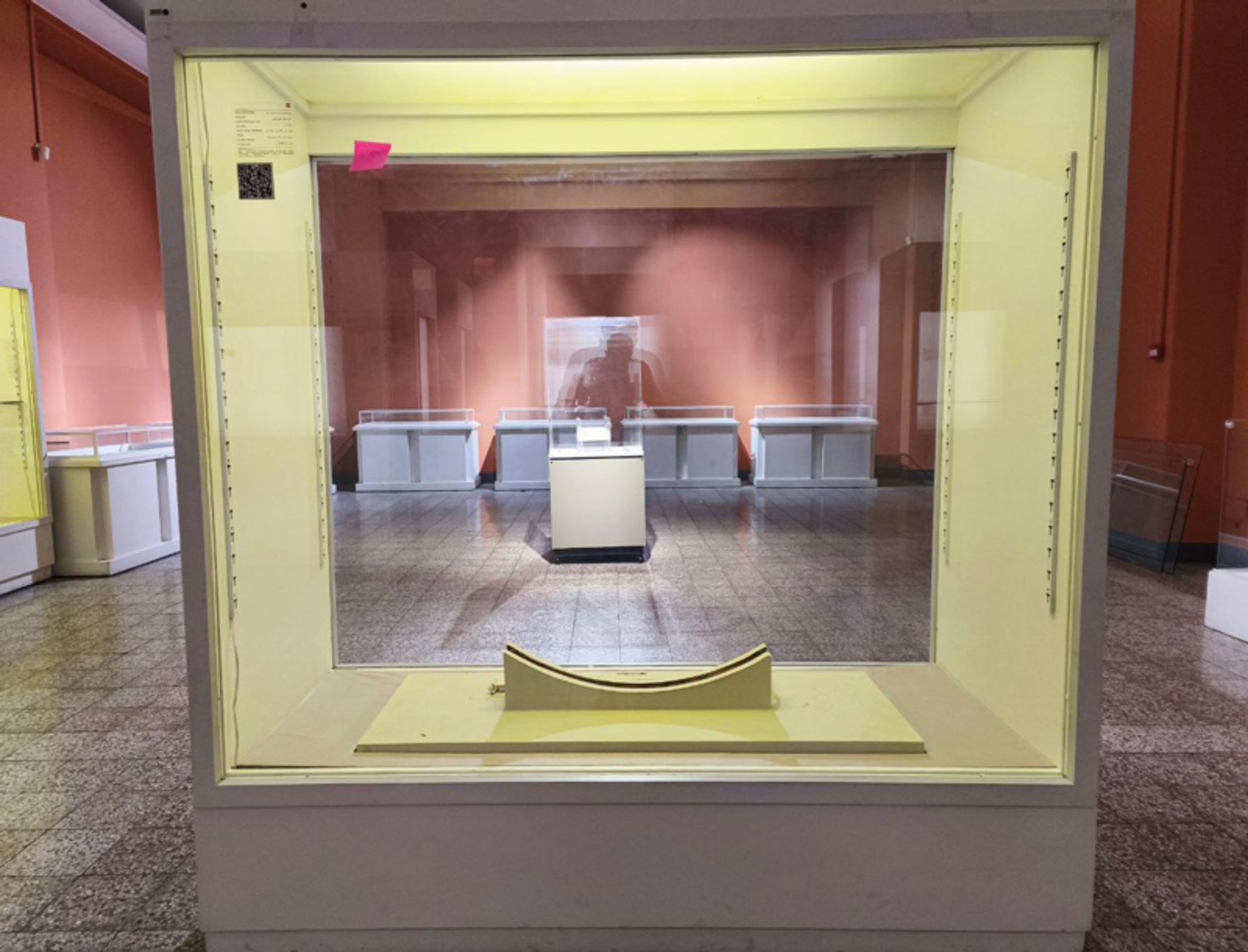 حفاظت از آثار موزه ملی در زمان جنگ