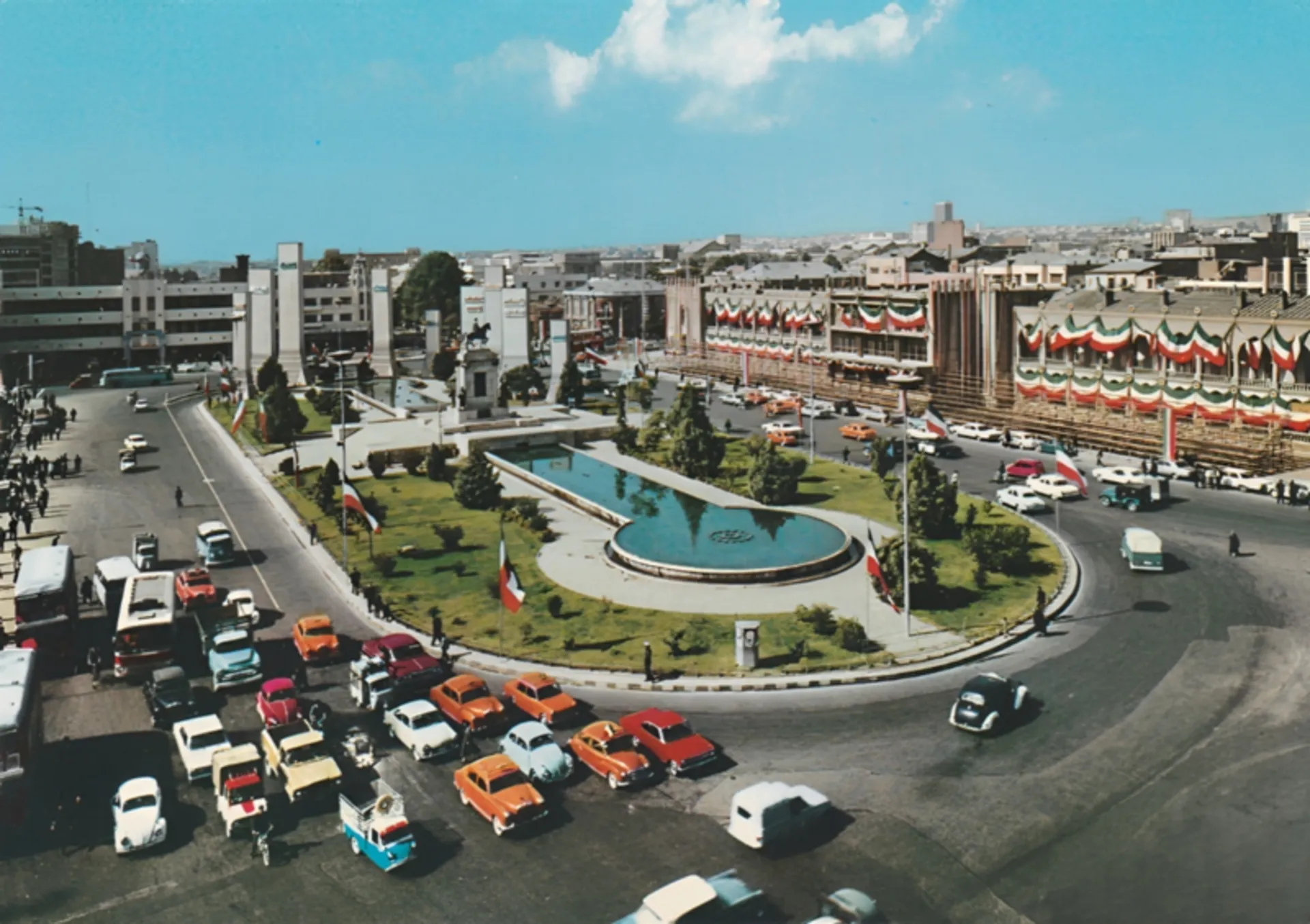 عکس تاریخی میدان توپخانه تهران