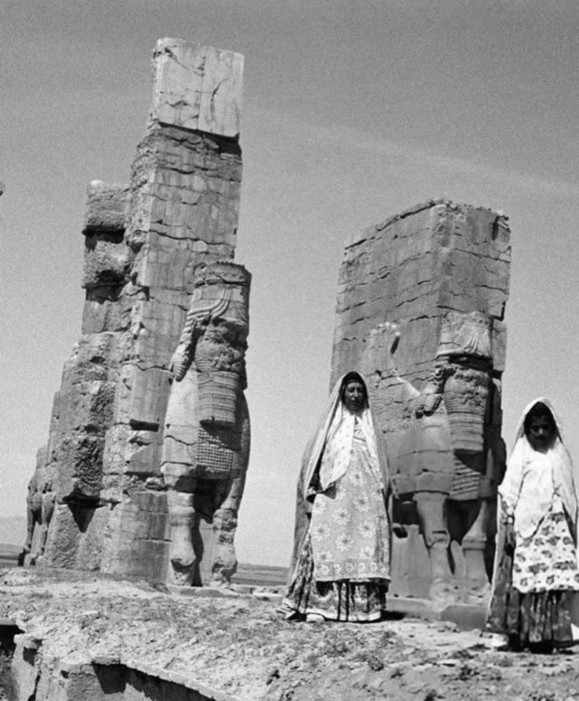 عشایر در تخت جمشید