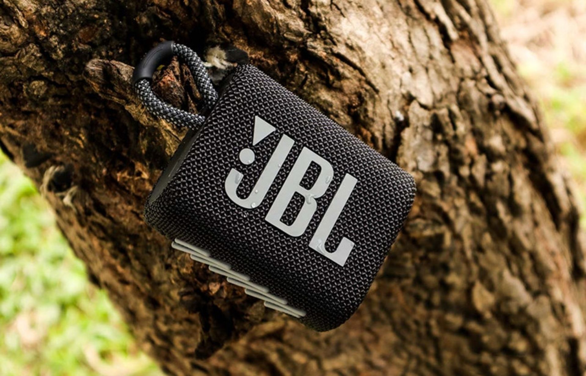 اسپیکر جی‌ بی‌ ال مدل GO۳