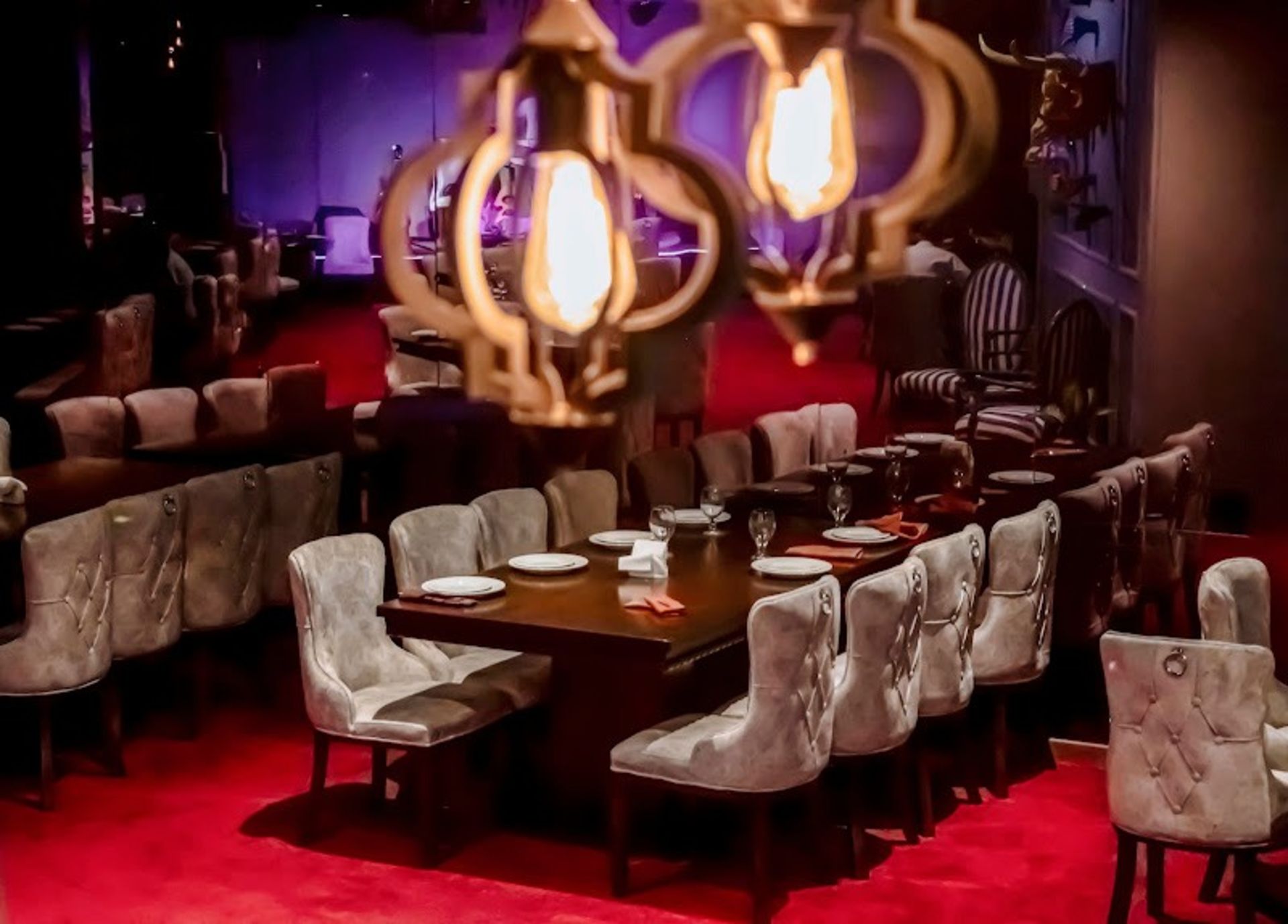 سالن رستوران شاندیز صفدری کیش