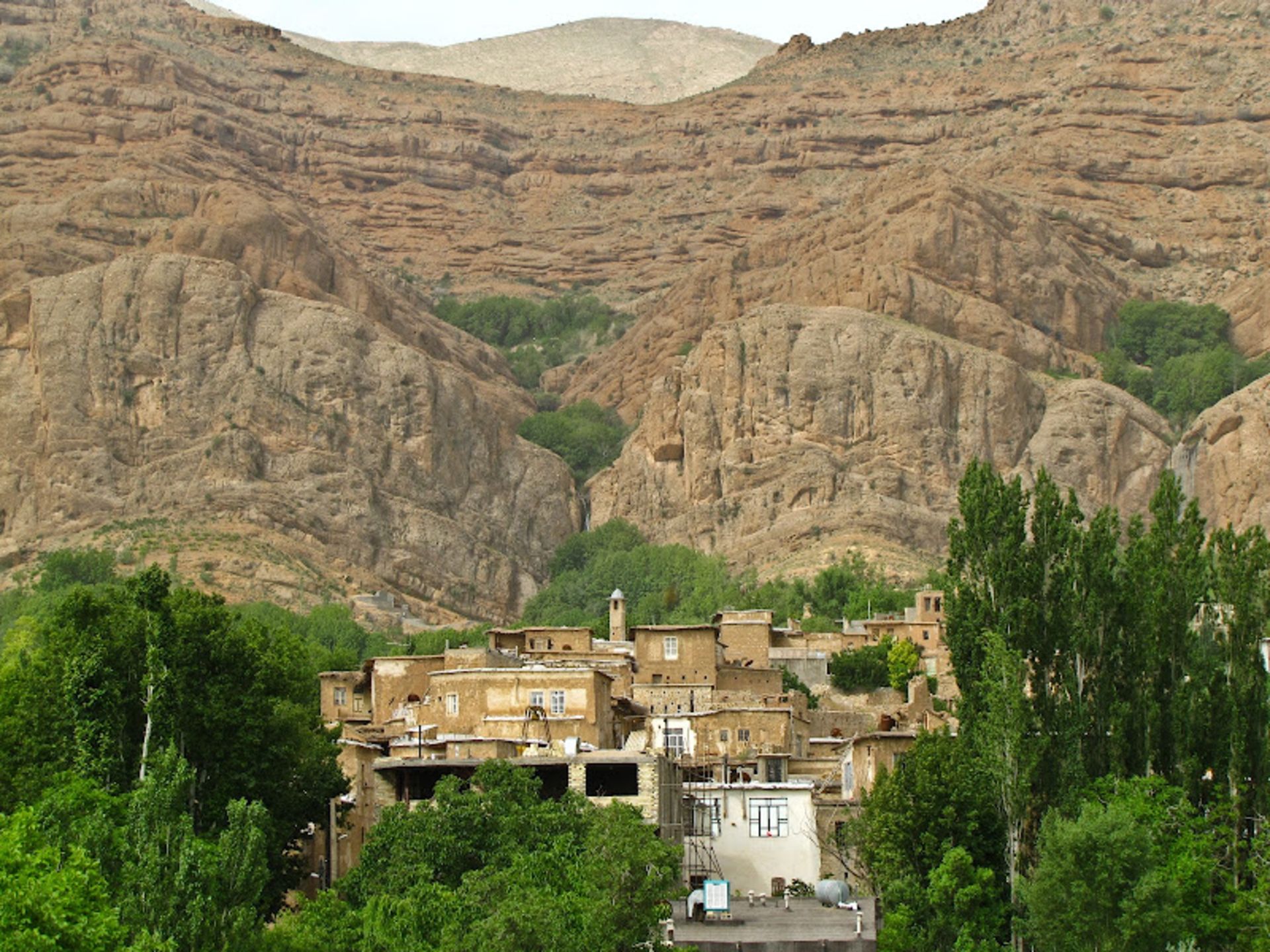 طبیعت کوهستانی روستای قلات