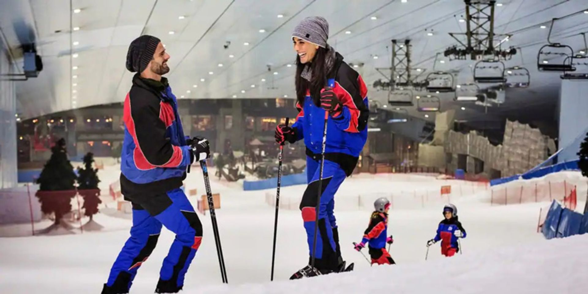 اسکی در پیست اسکی دبی