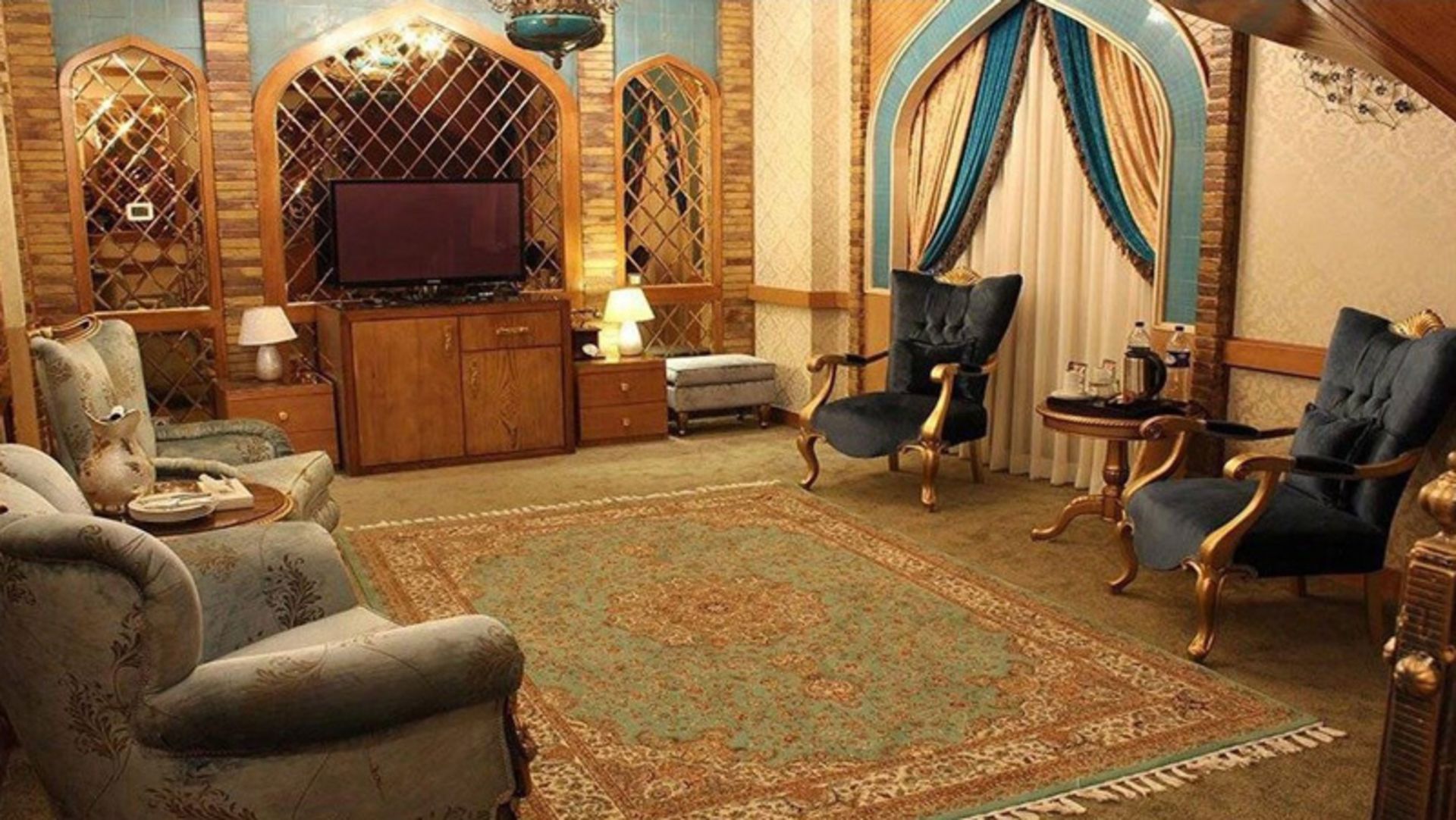 هتل درویشی مشهد