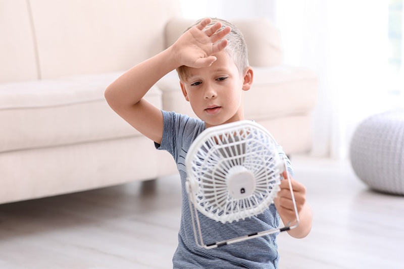 ۱۲ راز خنک کردن خانه در تابستان بدون قبض سنگین برق!