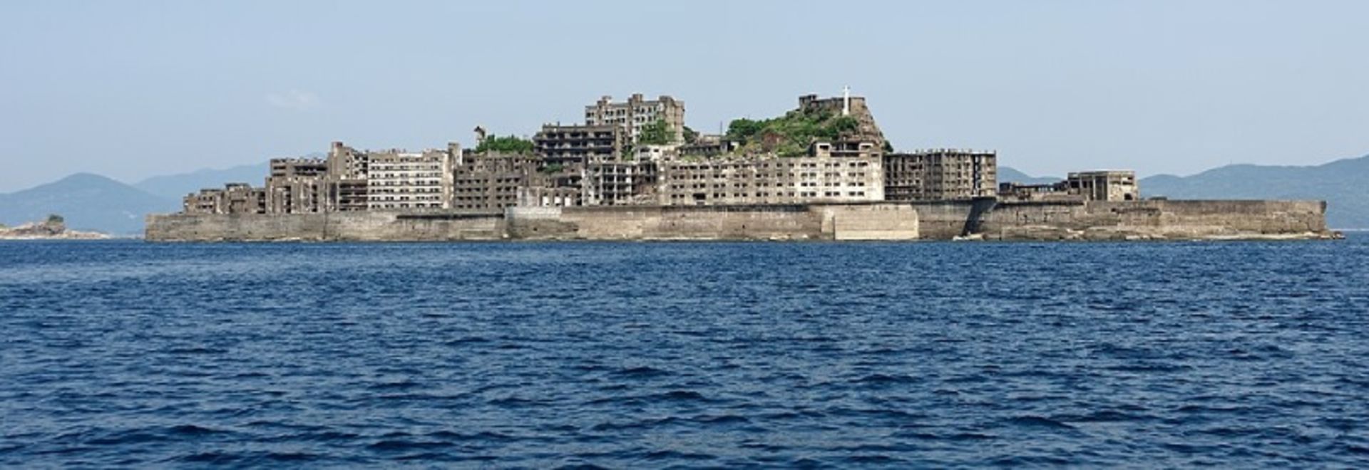 جزیره هاشیما ژاپن از دور