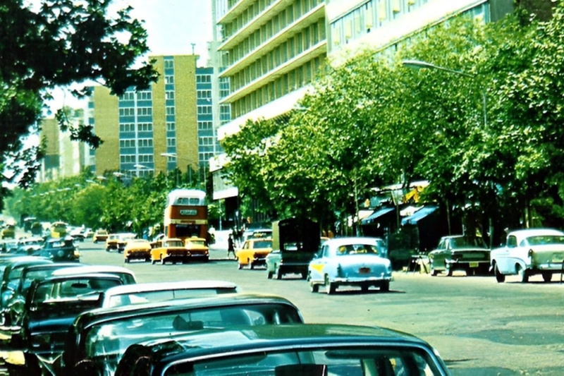 سفر به تهران قدیم؛ خیابانی که قرار بود وال‌استریت تهران باشد!