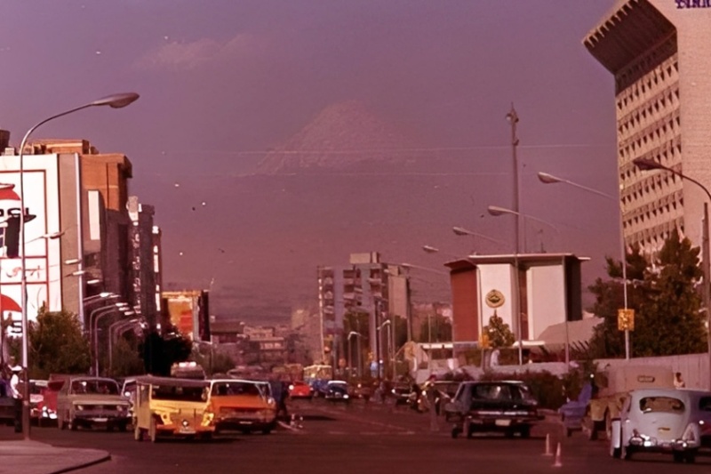 سفر به تهران قدیم؛ هتل اینترکنتیننتال و منظره قله دماوند در خیابان فاطمی!