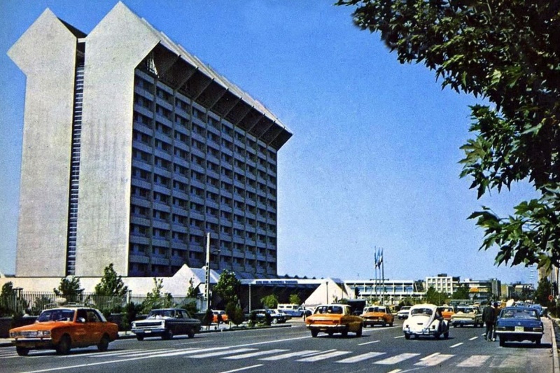 سفر به تهران قدیم؛ هتل خاص خیابان لس‌آنجلس!