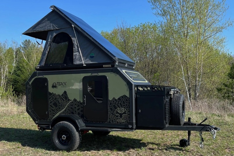 کاروانی برای همه فصل‌ها؛ هیولایی برای ماجراجویی در دل طبیعت