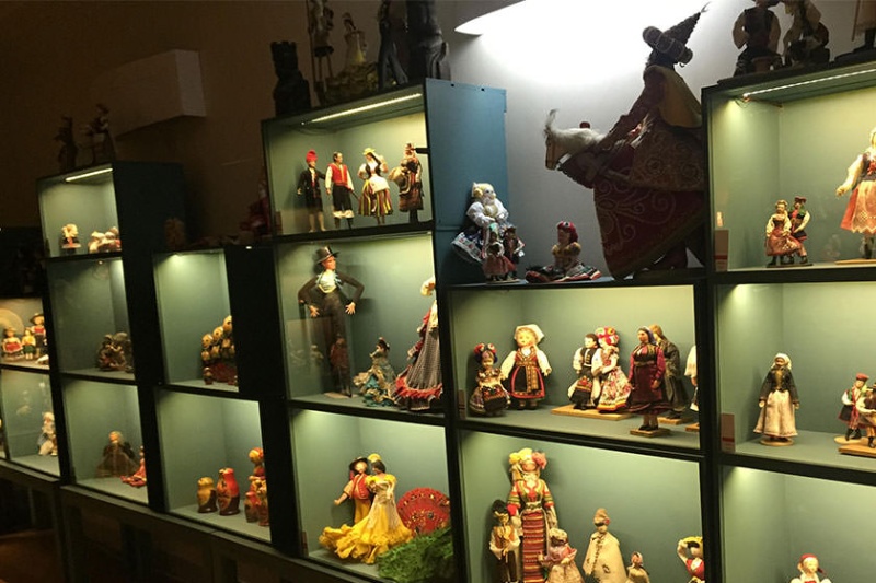 شهرداری تهران موزه عروسک را به تعطیلی کشاند!