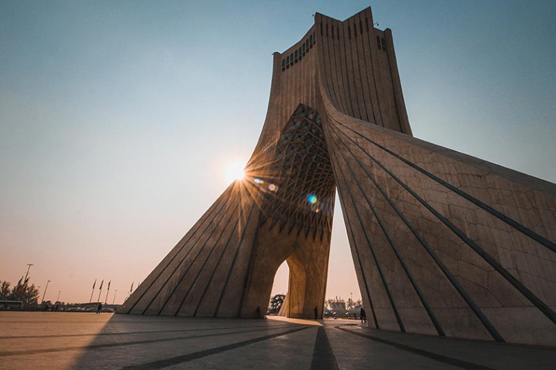 شجریان به میدان آزادی می‌رود؛ تهران میزبان کنسرت رایگان