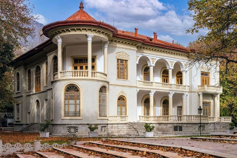 گردشگری تهران تعطیل است؛ گردشگران سرگردان پشت در موزهها گردشگری تهران تعطیل است؛ گردشگران سرگردان پشت در موزهها