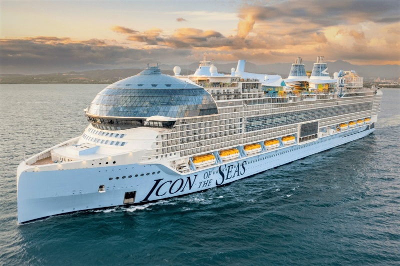 بزرگترین کشتی تفریحی جهان؛ سفر لوکس اقیانوسی با امکانات خاص! بزرگترین کشتی تفریحی جهان؛ سفر لوکس اقیانوسی با امکانات خاص!