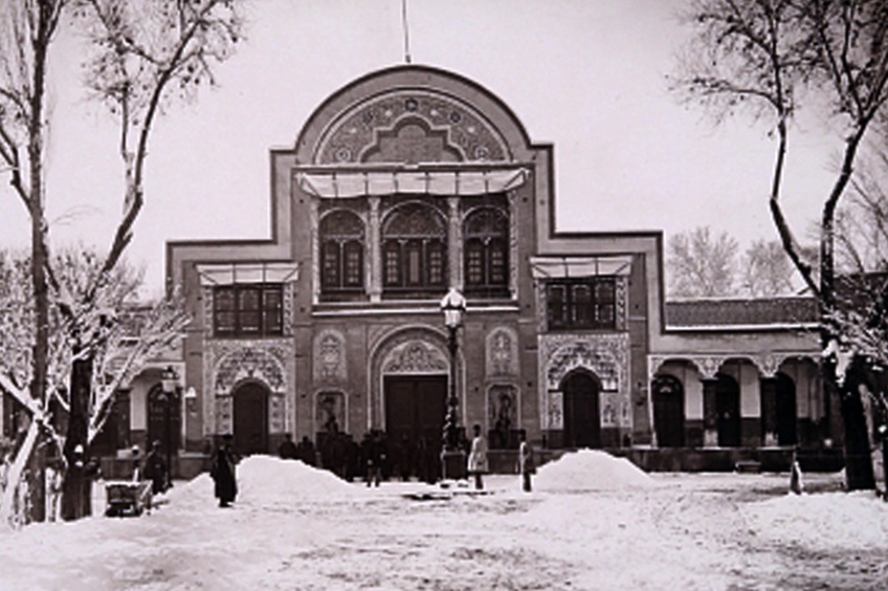 زمستان قاجاری در تهران؛ تصویر دارالخلافه در قاب سیاه و سفید عبدالله قاجار