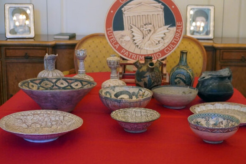 بازگشت ۱۳ گنجینه تاریخی ایران از ایتالیا؛ از سفال عصر آهن تا زرین‌فام کاشان