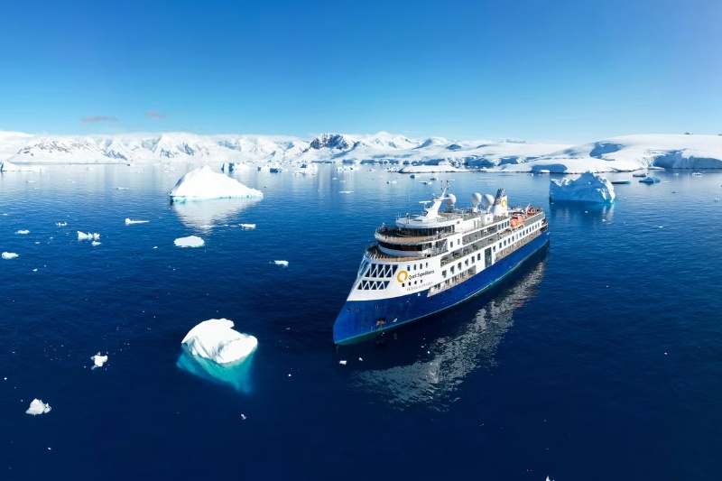 سفر به قطب با جکوزی و تراس اختصاصی؛ ماجراجویی در یخ‌زارها با تمام امکانات