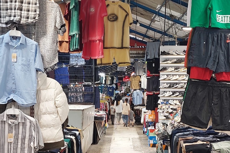 بازار ساحلی آستارا؛ راهنمای کامل بازدید، خرید و دسترسی