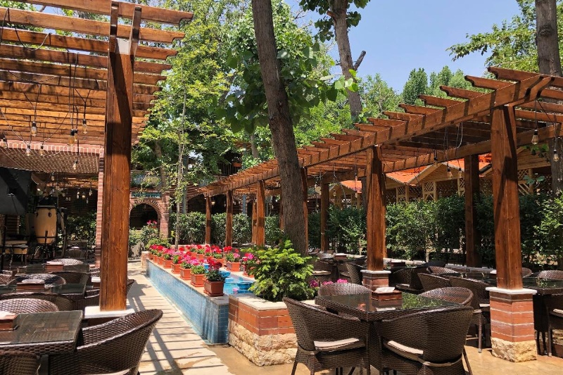 بهترین رستورانهای فرحزاد؛ لیست ۱۱ رستوران محبوب با آدرس و منو بهترین رستورانهای فرحزاد؛ لیست ۱۱ رستوران محبوب با آدرس و منو