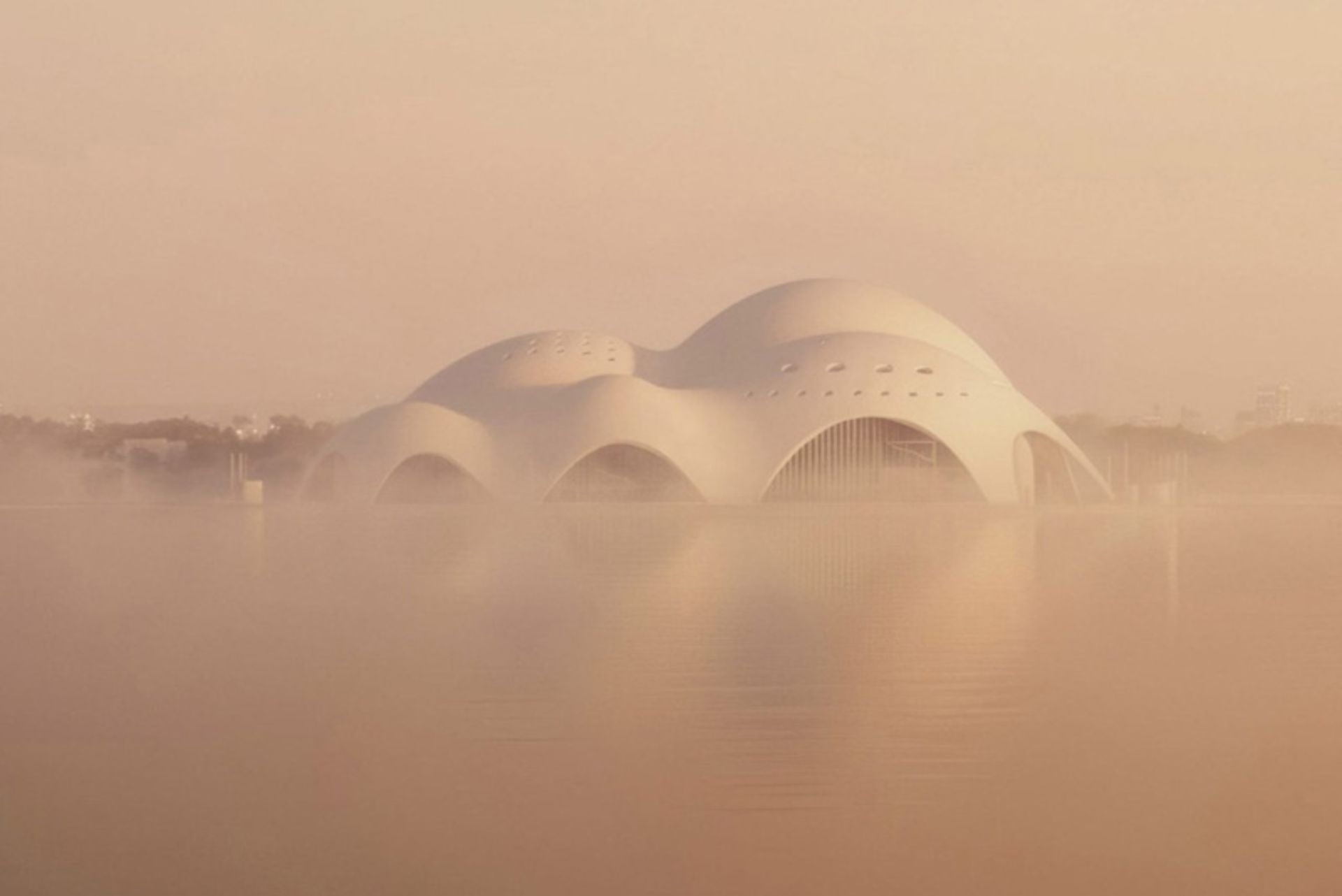 خانه اپرای هانوی در مه