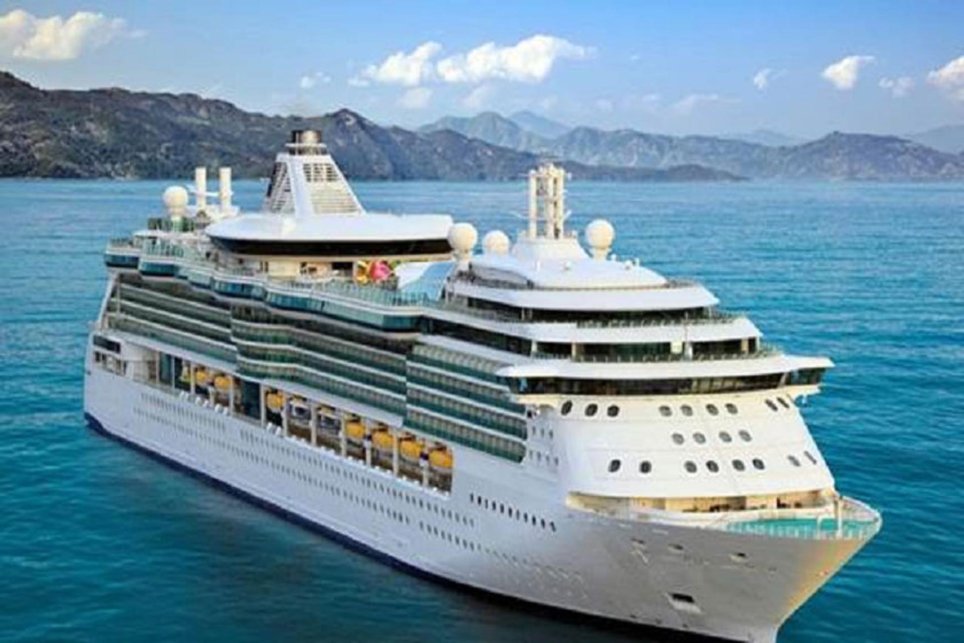 رپورتاژ کشتی های تفریحی کیش + لیست کشتی ها به همراه امکانات و خدمات