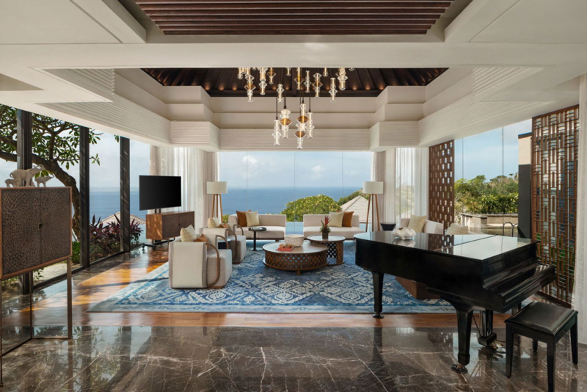 کالبدشکافی یک شاهکار؛ هتلی هماهنگ با طبیعت بالی 13 سوئیت مجلل در هتل اومانا در بالی