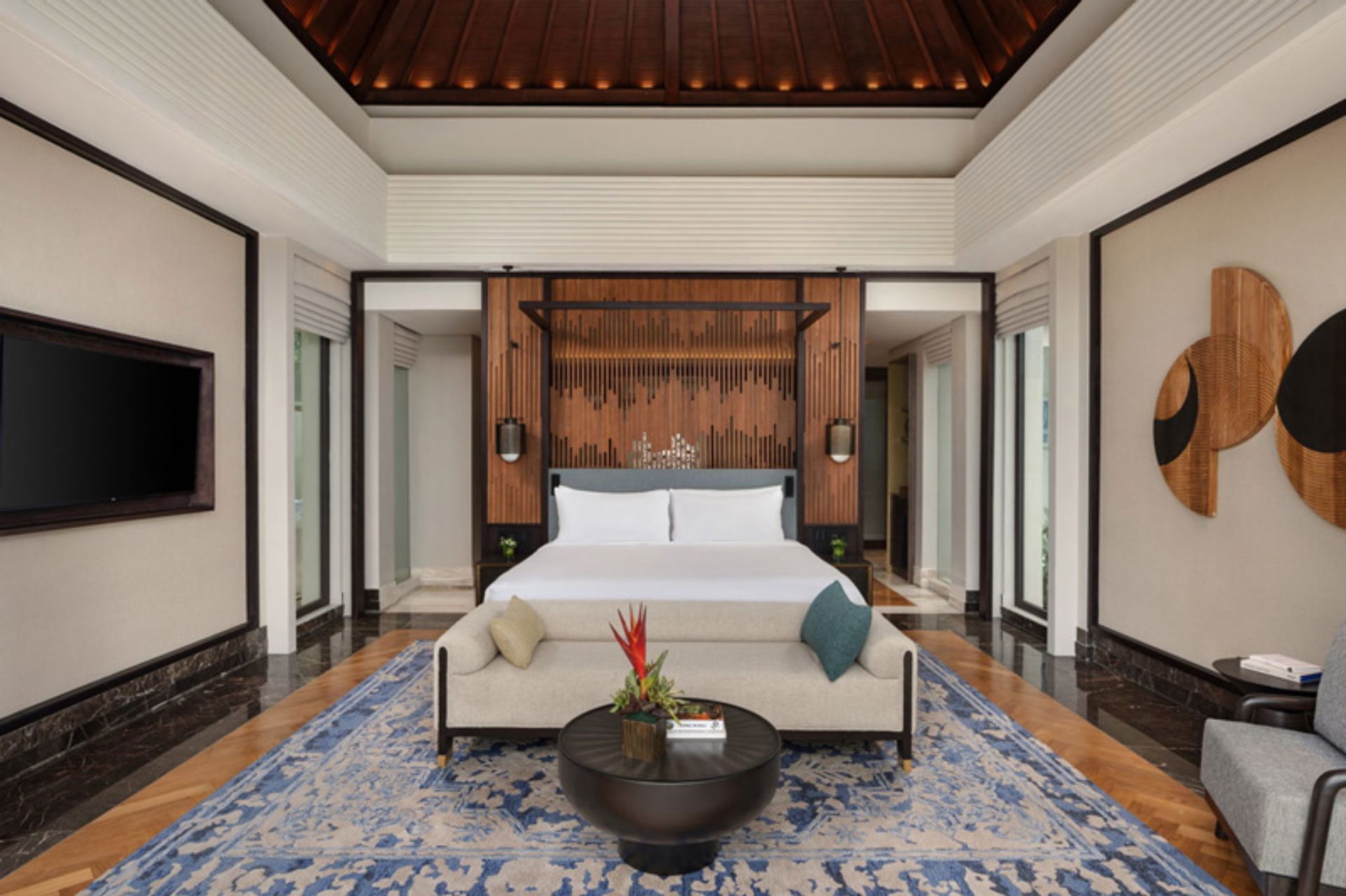 کالبدشکافی یک شاهکار؛ هتلی هماهنگ با طبیعت بالی 12 اتاق استاندارد در هتل اومانا در بالی