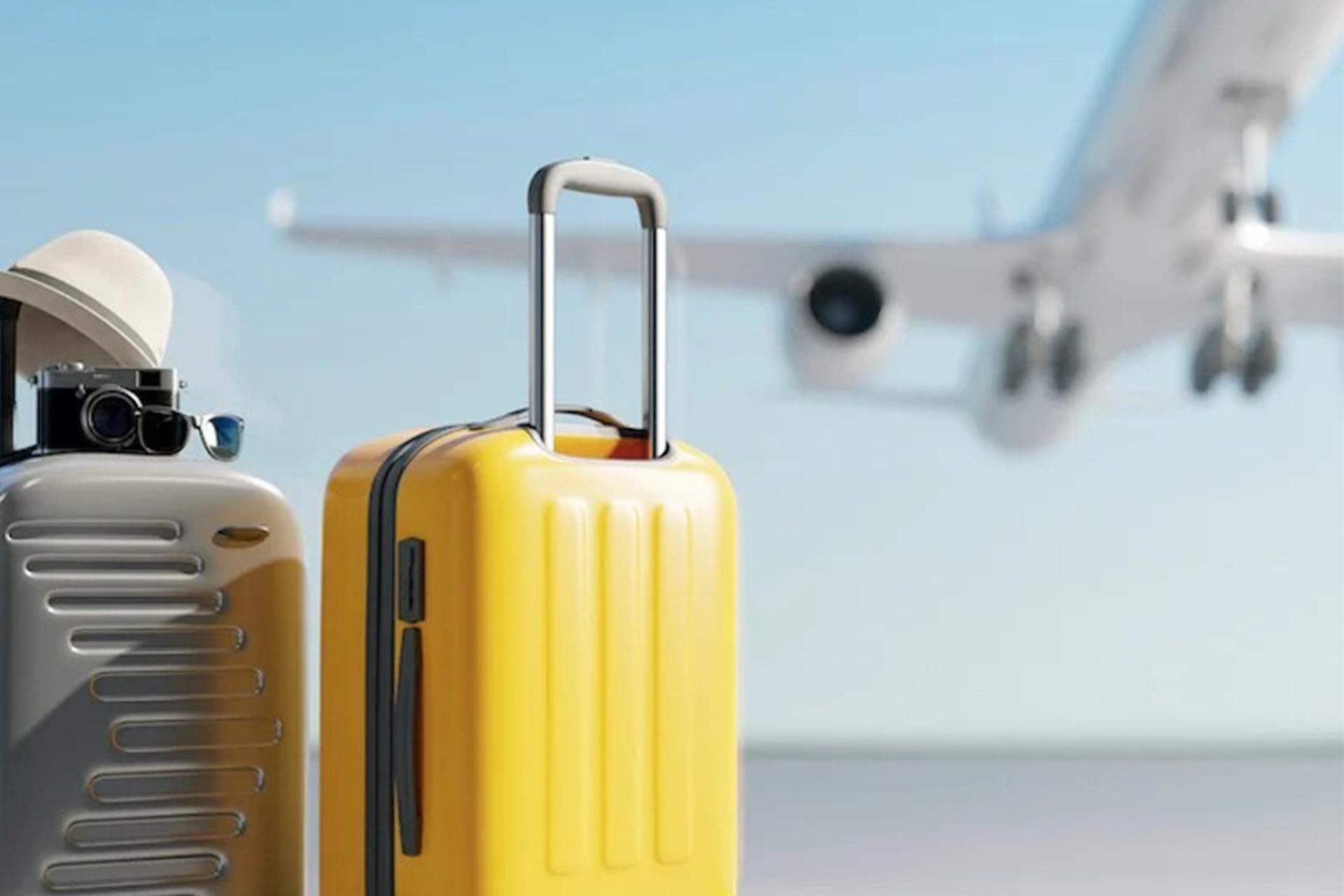 چمدان های مسافرتی در فرودگاه