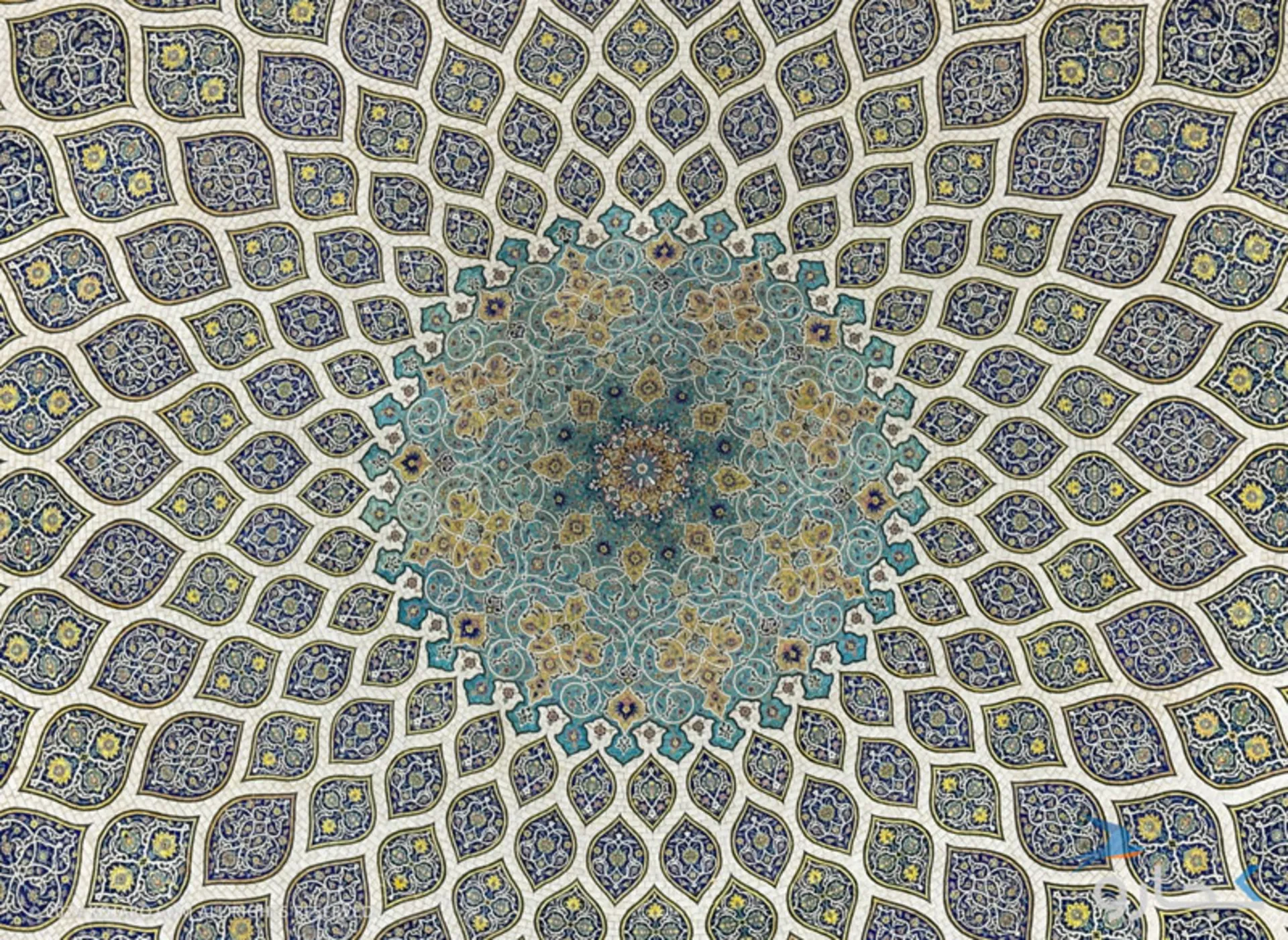 جزییات سقف شگفتانگیز کاخ مرمر؛ رد مسجد شیخ لطفالله در کاخ پهلوی (تصاویر) 5 سقف گنبد کاخ مرمر تهران