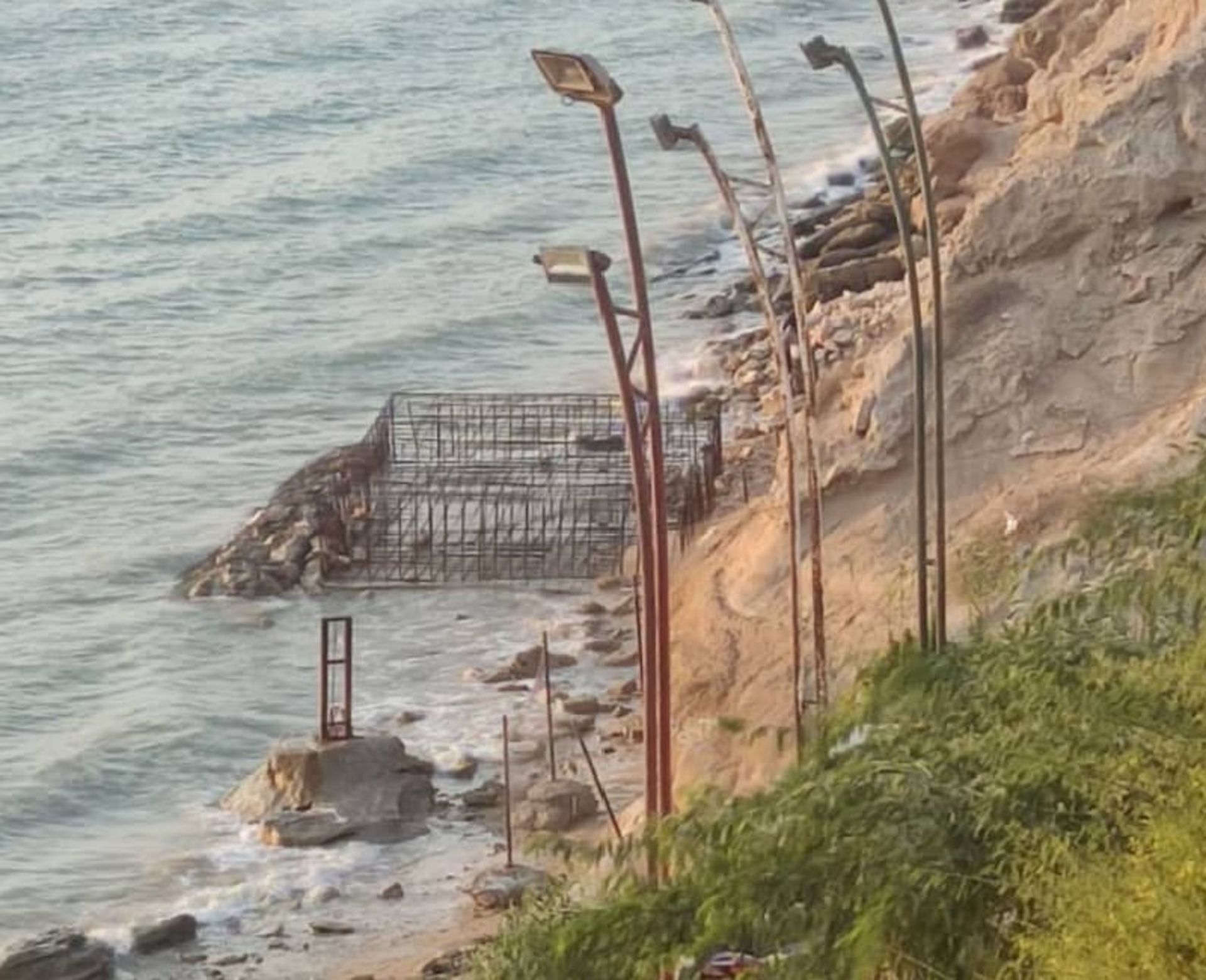 طرح زیپ لاین در ساحل باستانی ریشهر