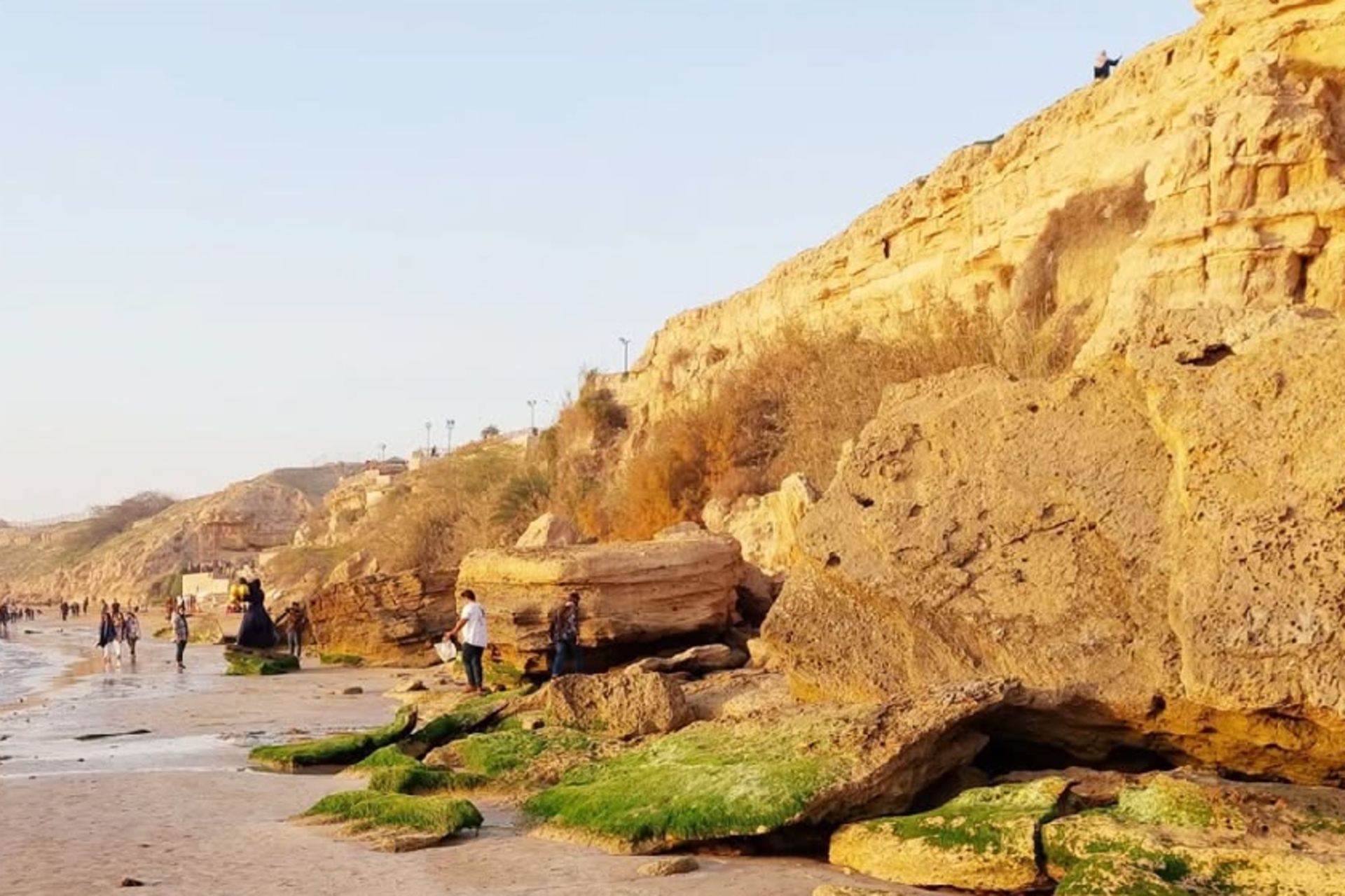 قلعه باستانی ریشهر