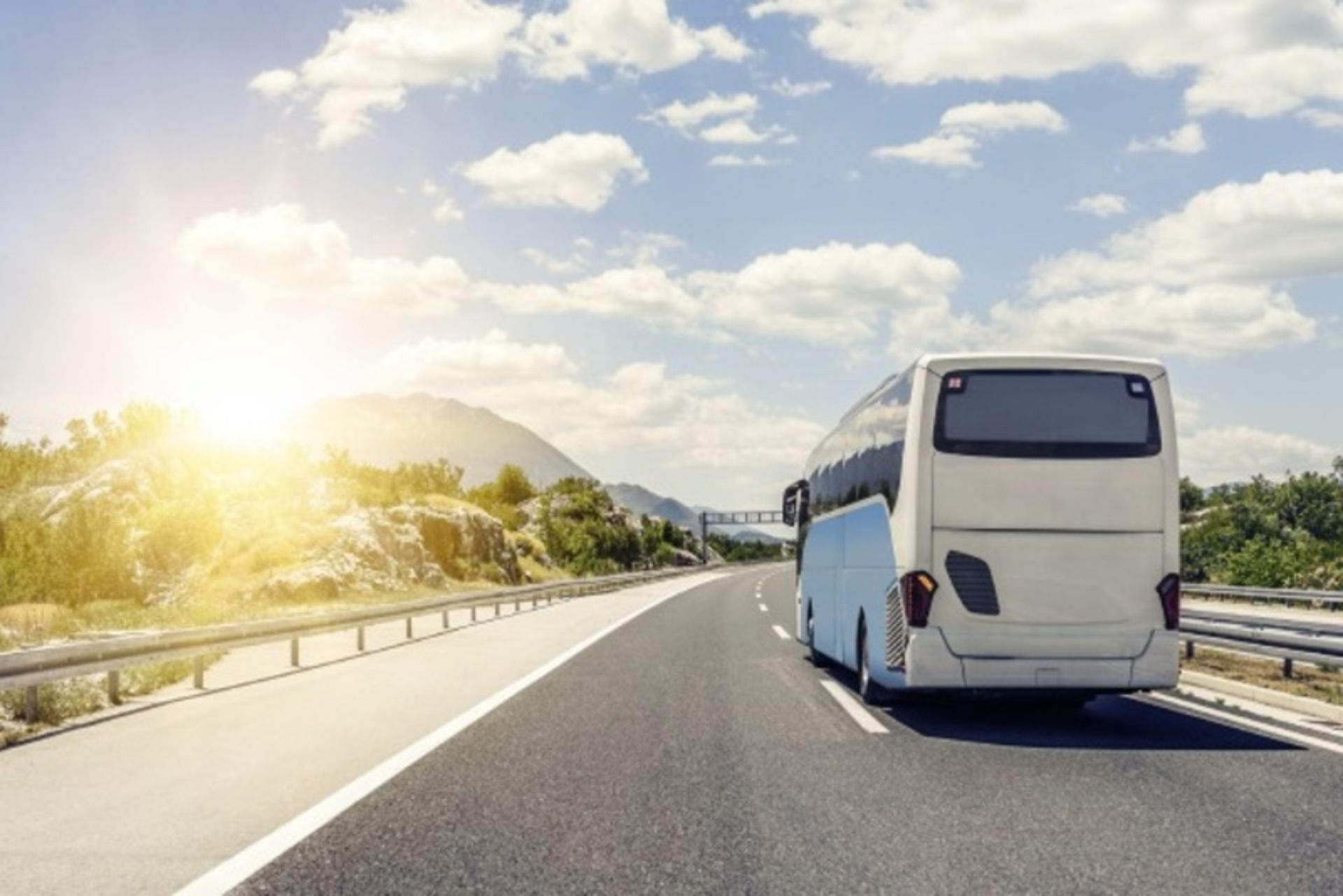 سفر زمینی به بوشهر با اتوبوس