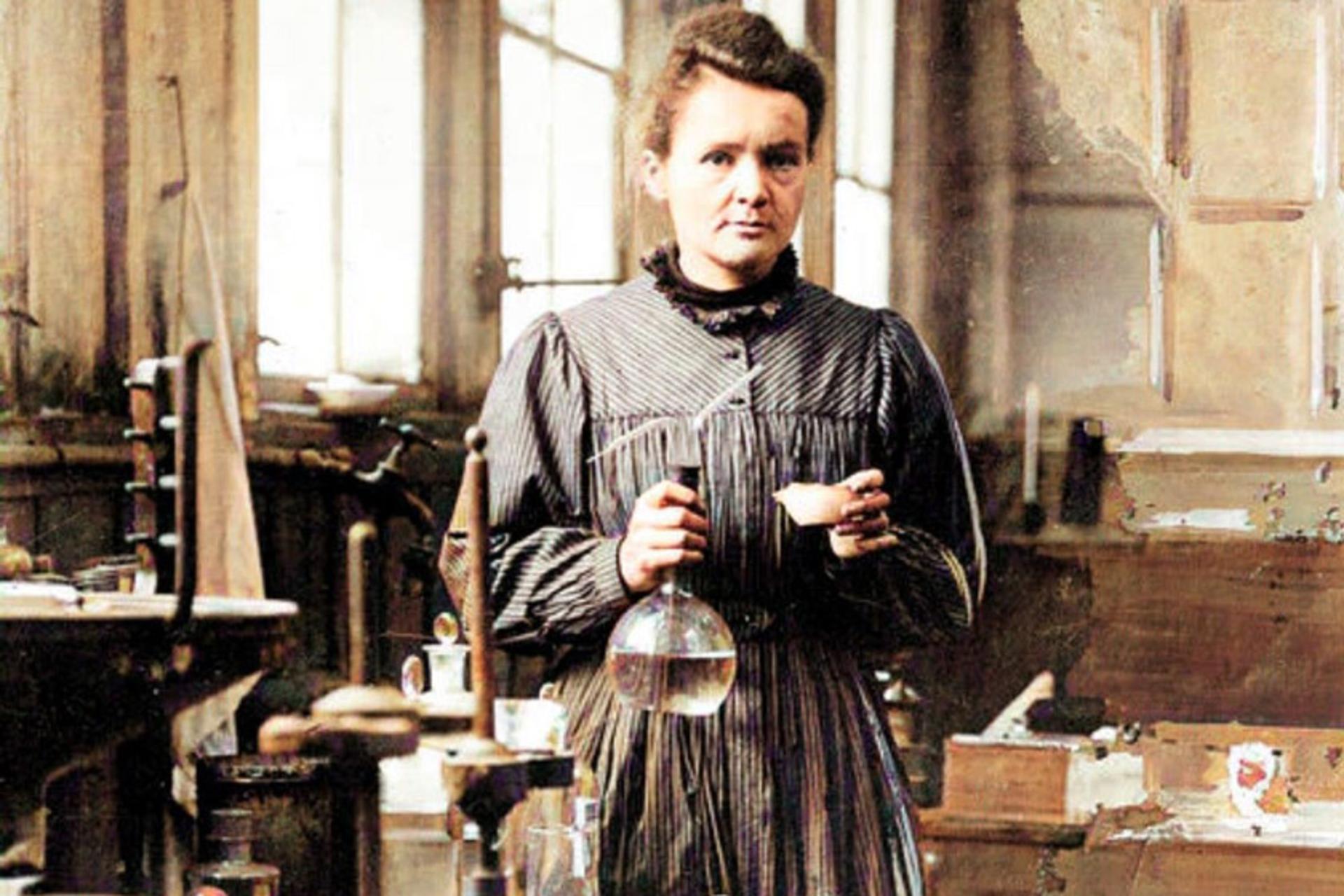 ماری کوری؛ منبع عکس: ویکی‌مدیا، عکاس: نامشخص