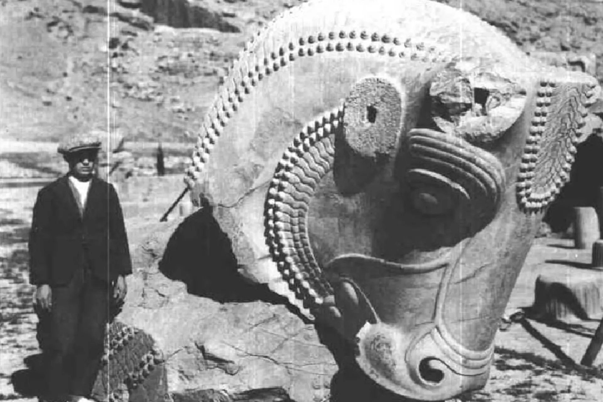 گاو سنگی پارسه