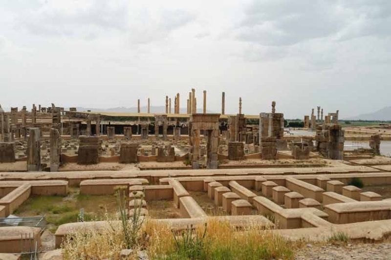 باران به تخت جمشید و نقش رستم آسیب نزده است! 4