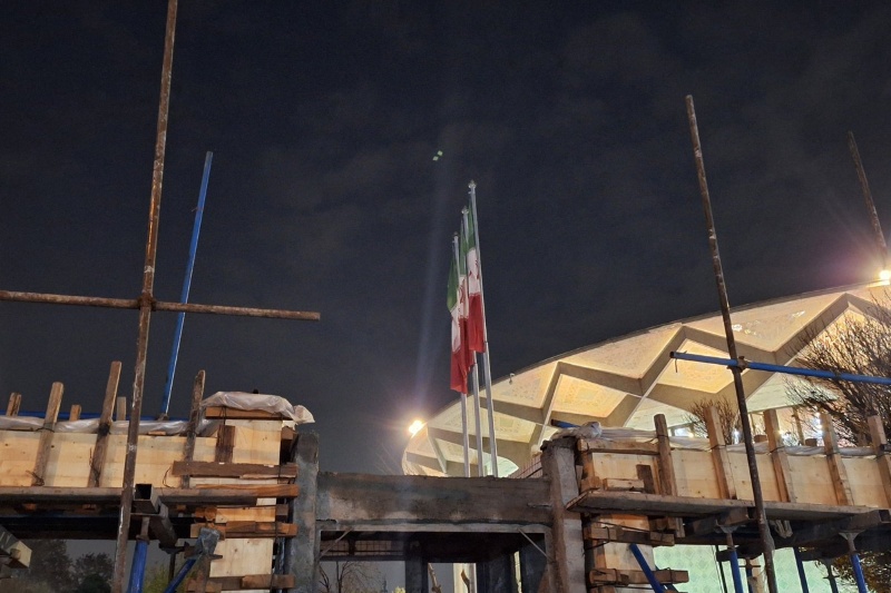 ادامه تعرض به حریم تئاترشهر؛ با حصارکشی درهای محوطه بسته خواهد شد 4