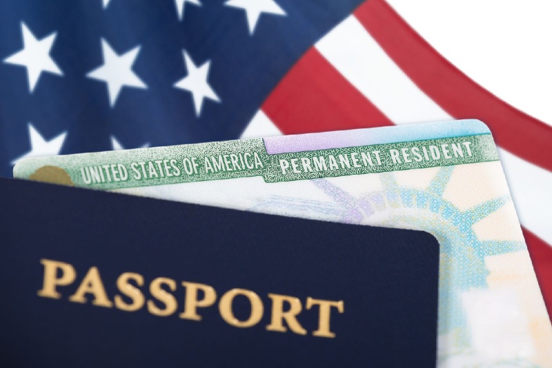 جنجال جدید مهاجرتی در آمریکا؛ ترامپ لاتاری گرین کارت را متوقف کرد 2