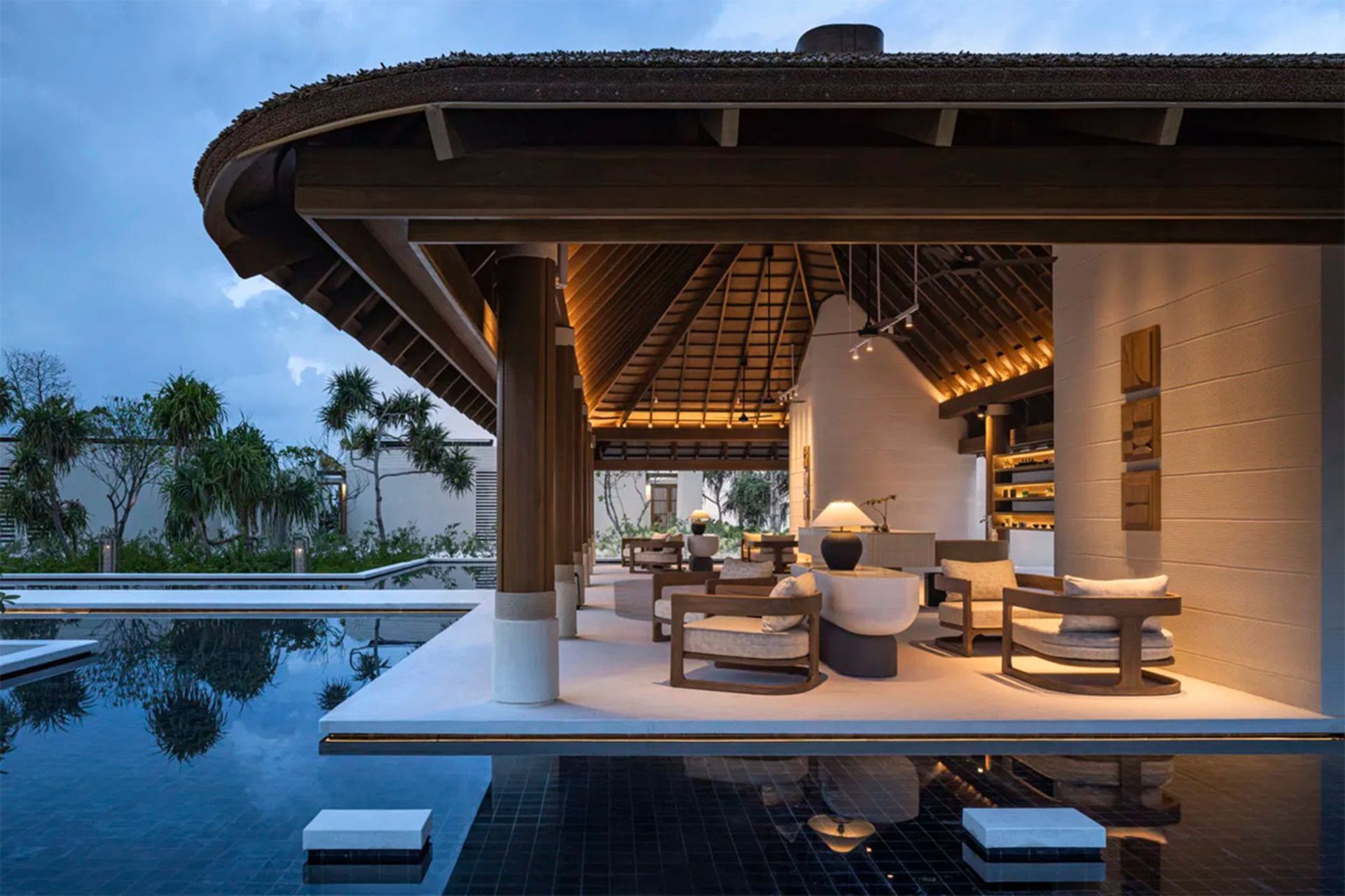 استخر هتل سنتارا گرند لاگون در مالدیو