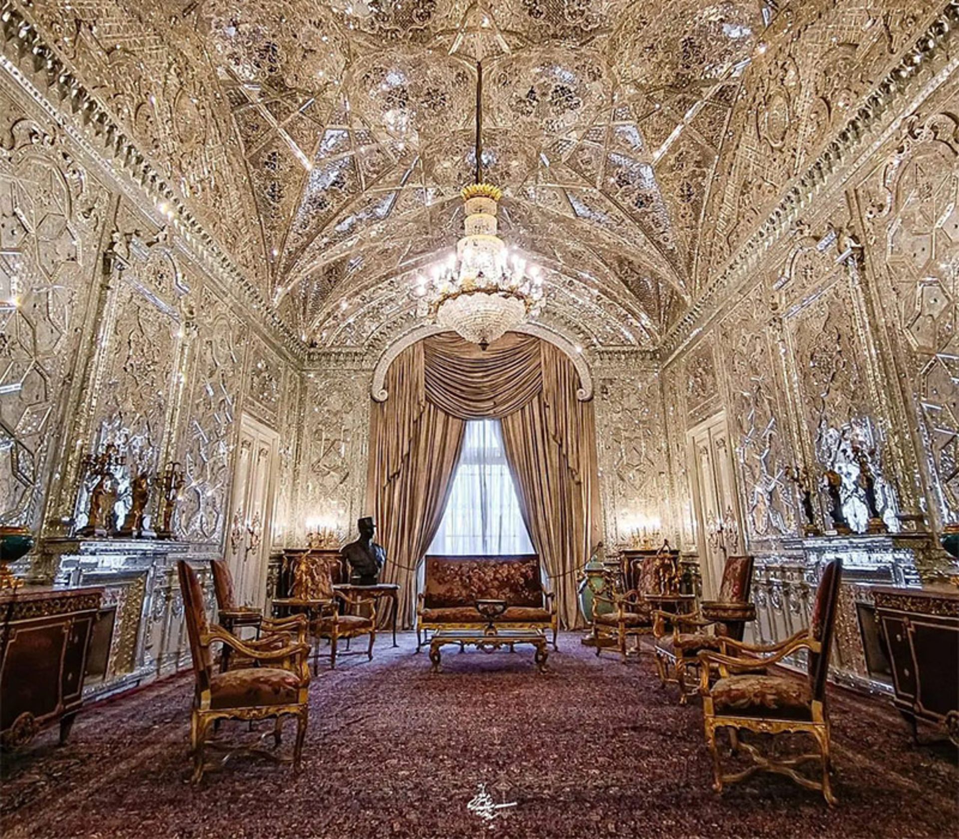 تالار آینه کاخ سعدآباد