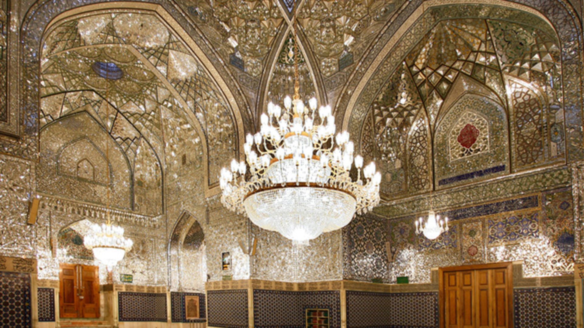 آینه کاری حرم امام رضا