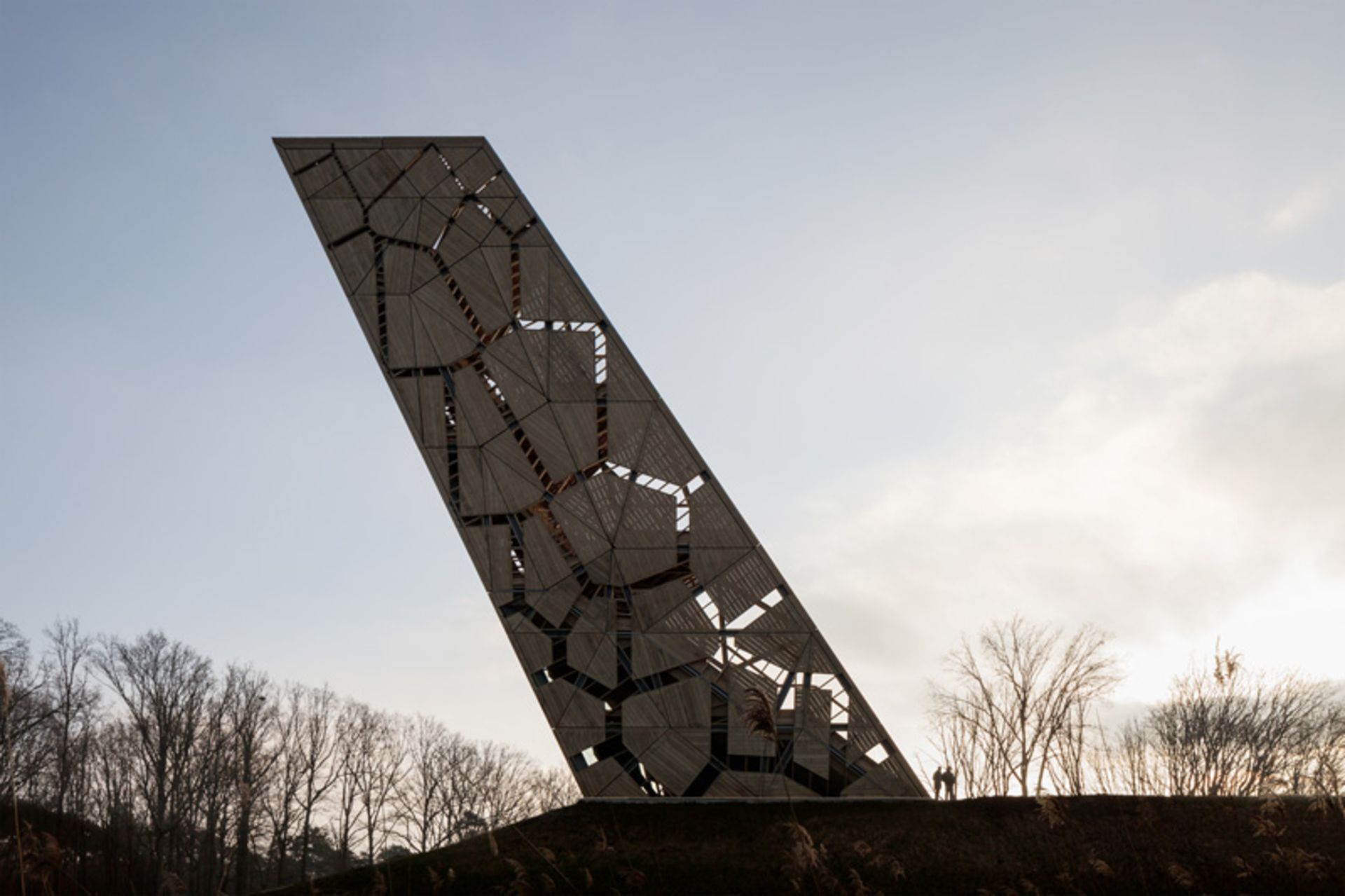 برج دیدبانی مینیمال و مدرن